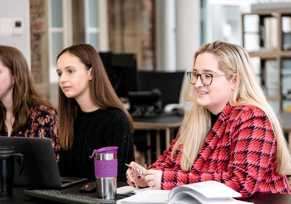 Business students and lecturer