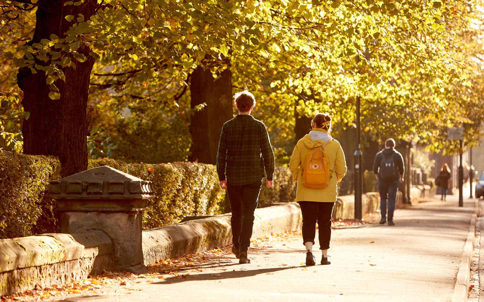 Students walking down Lord Mayors walk