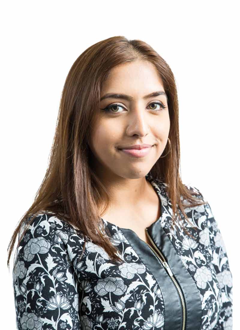 Female Biomedical Science student