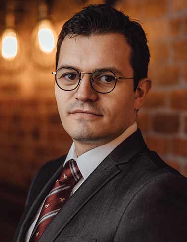 Dr Chris Moreh