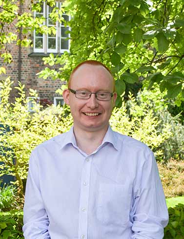 Dr Steven Cock