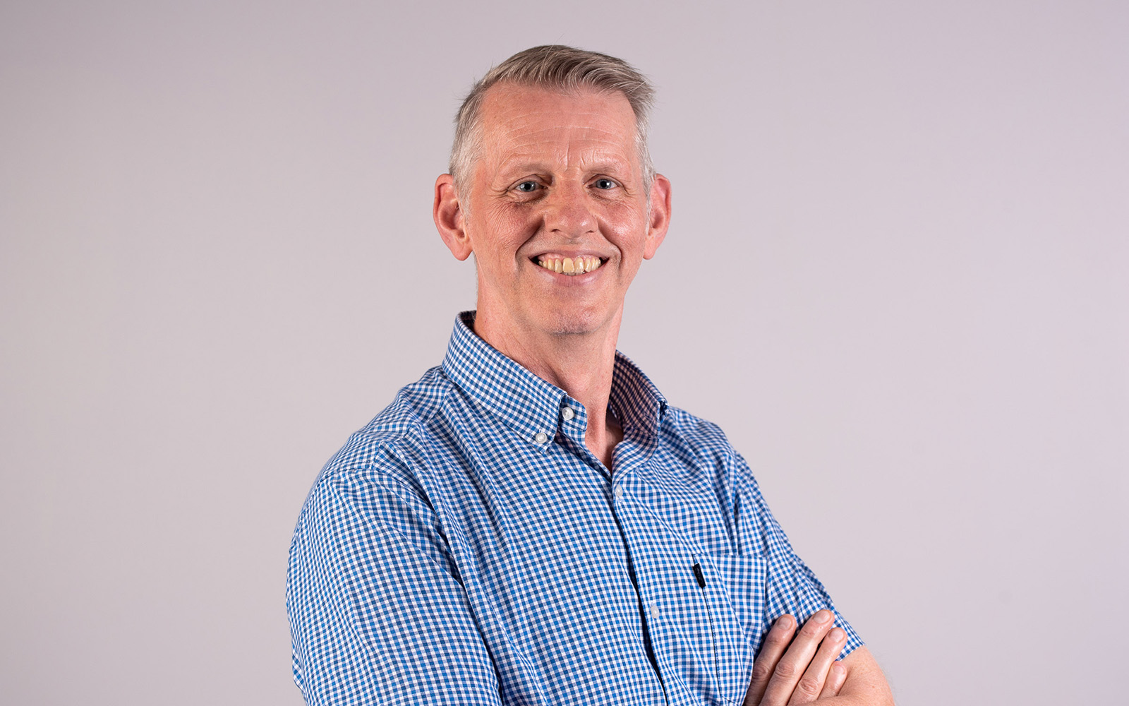 A staff profile photo of Dr Gary Shepherd